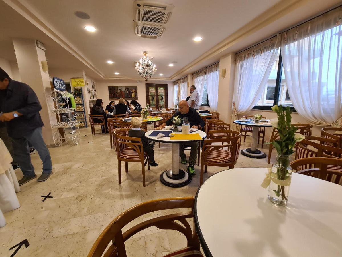 Hotel Sabra Senigallia Esterno foto
