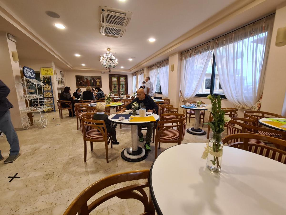 Hotel Sabra Senigallia Esterno foto