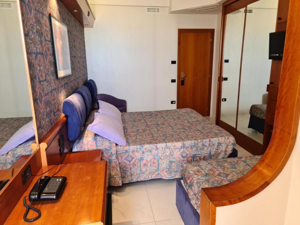 Hotel Sabra Senigallia Esterno foto