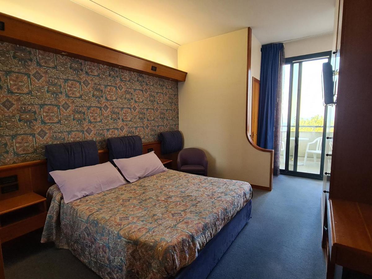 Hotel Sabra Senigallia Esterno foto