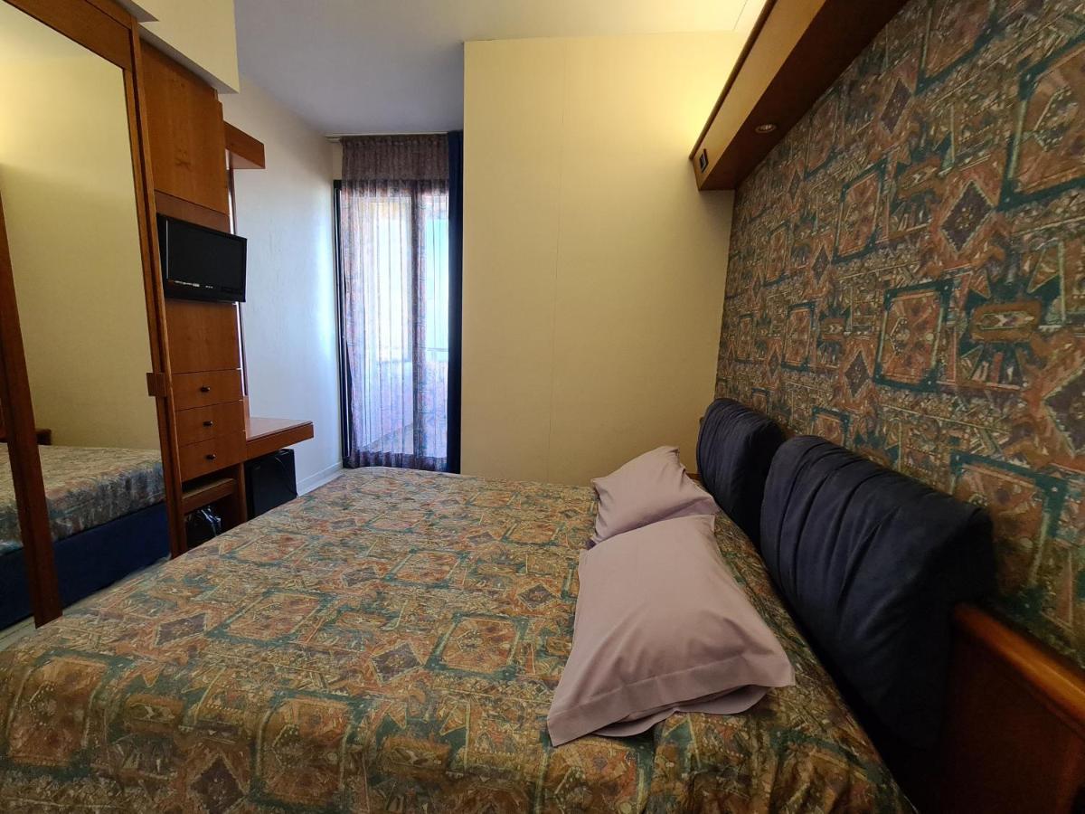 Hotel Sabra Senigallia Esterno foto