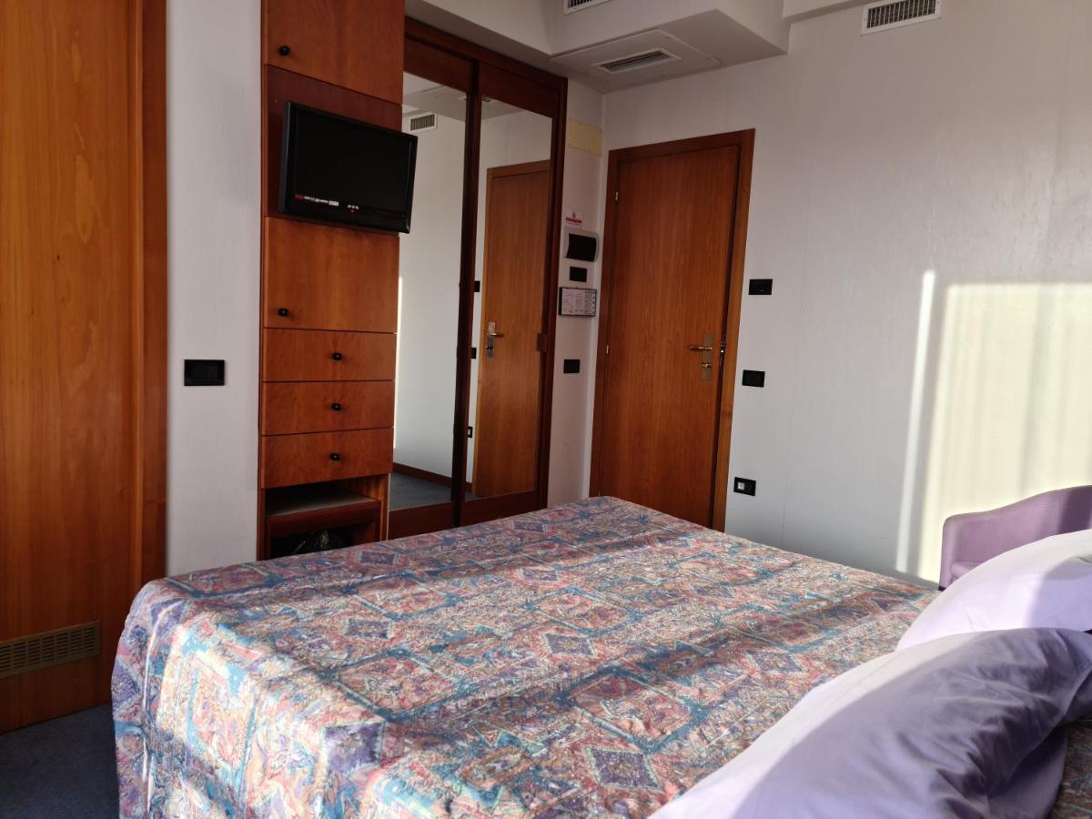 Hotel Sabra Senigallia Esterno foto