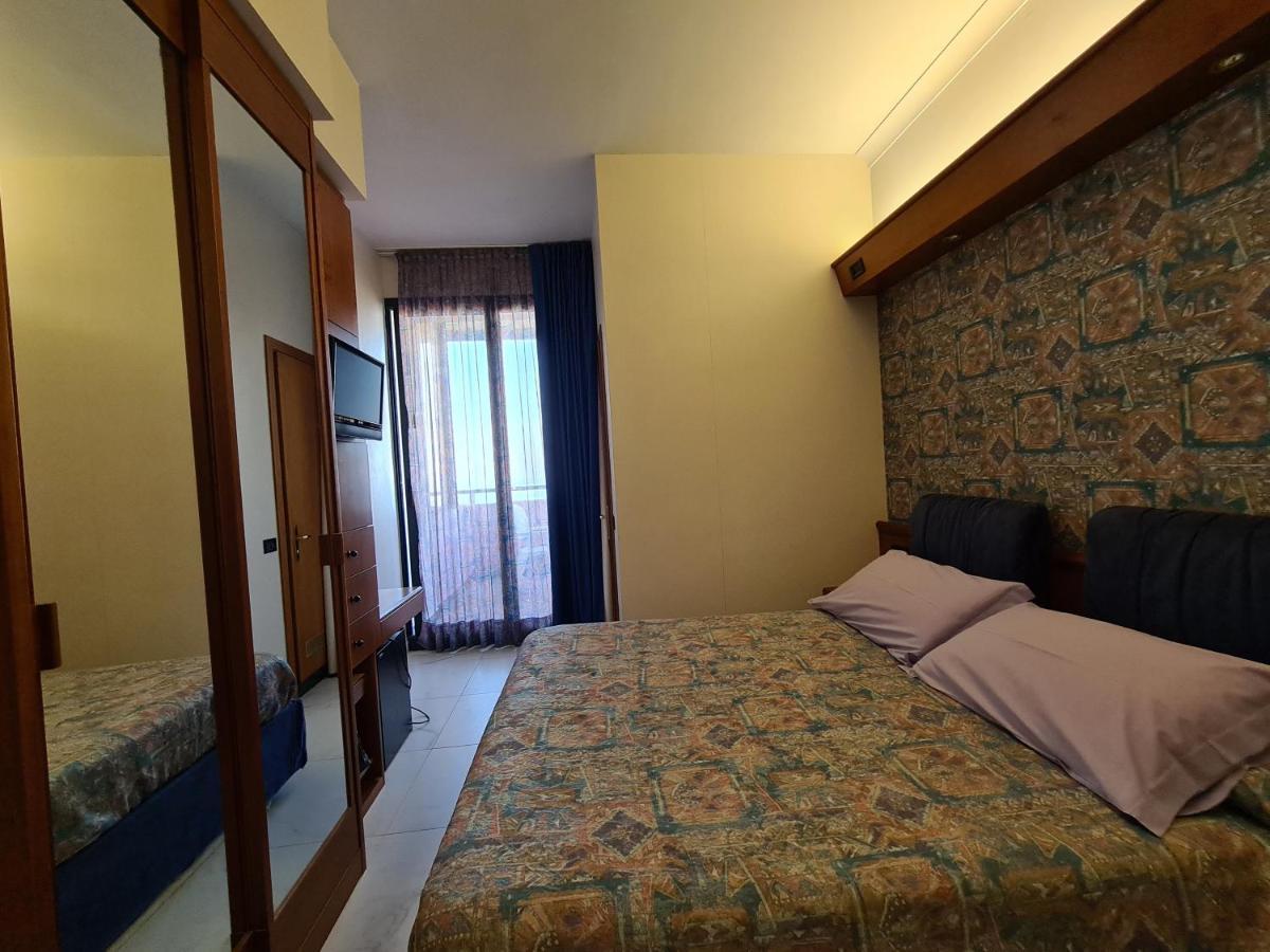 Hotel Sabra Senigallia Esterno foto