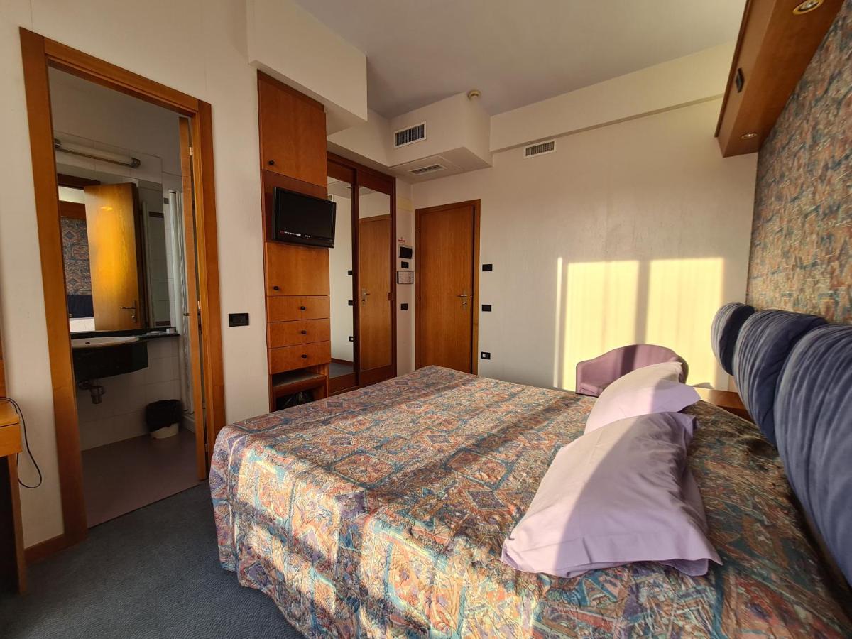 Hotel Sabra Senigallia Esterno foto