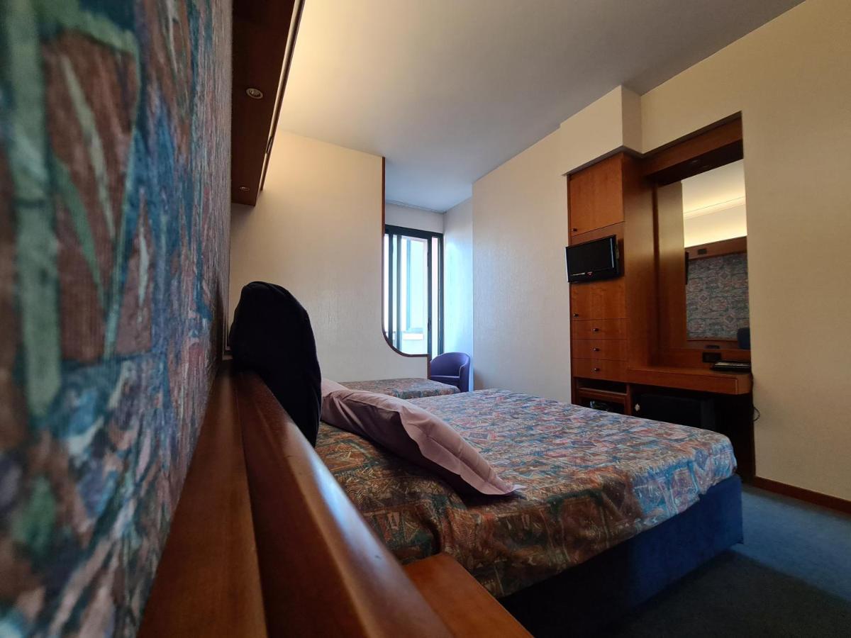 Hotel Sabra Senigallia Esterno foto