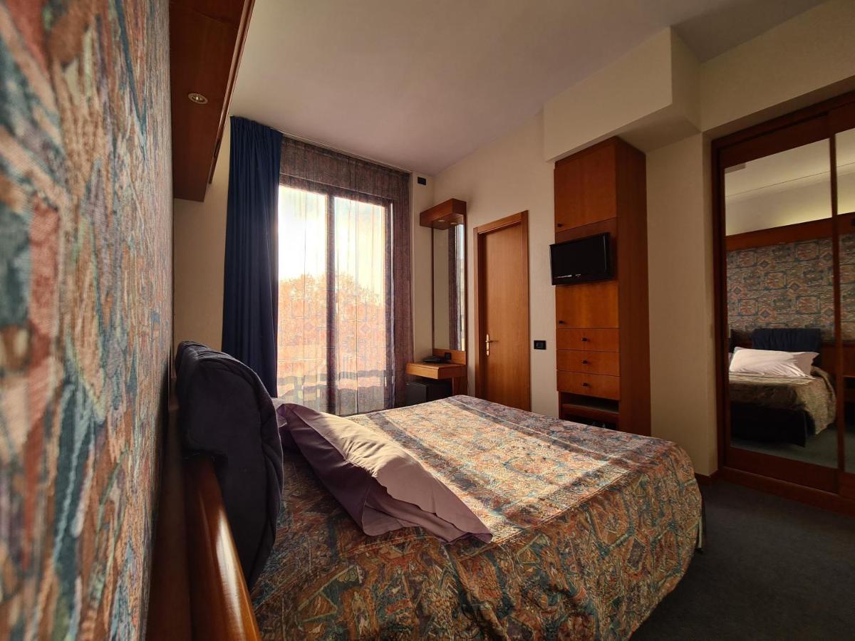 Hotel Sabra Senigallia Esterno foto