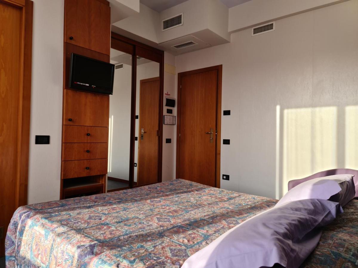 Hotel Sabra Senigallia Esterno foto